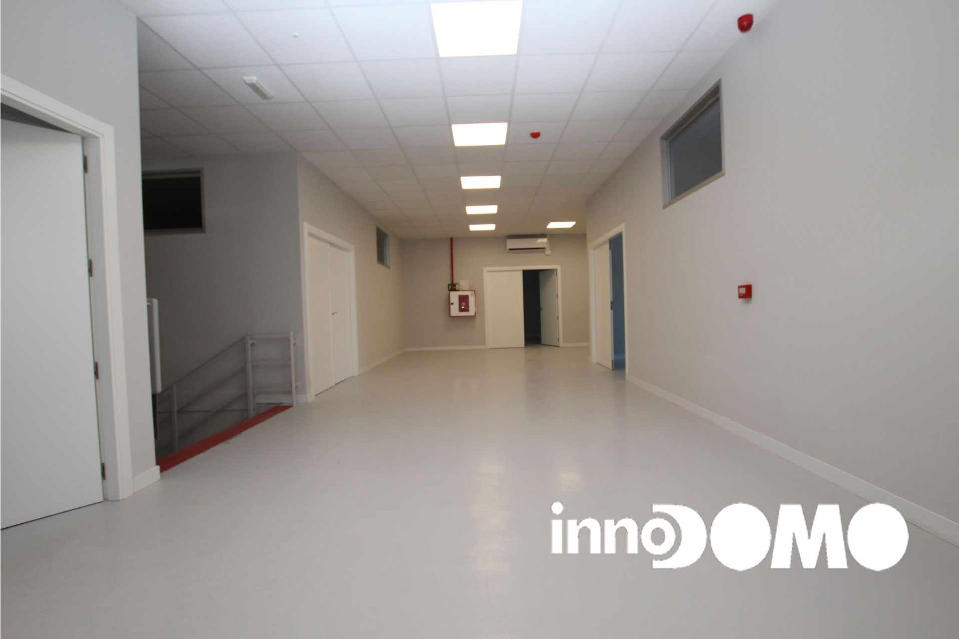 Premises to rent in Parla  with Air Conditioner, Heating and Home automation