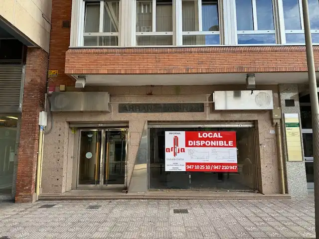 Local comercial en venda a Plaza de España, imagen 2