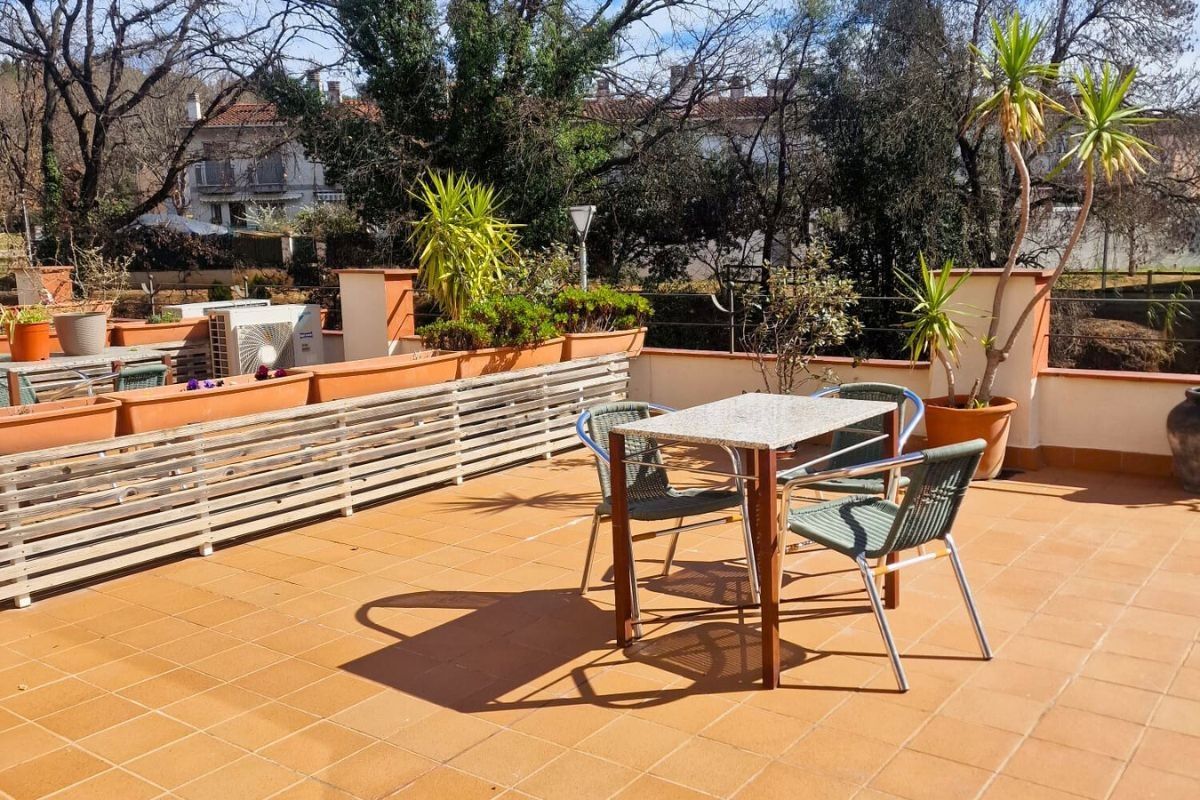 Terrace of Planta baja to rent in Girona Capital  with Air Conditioner, Heating and Terrace