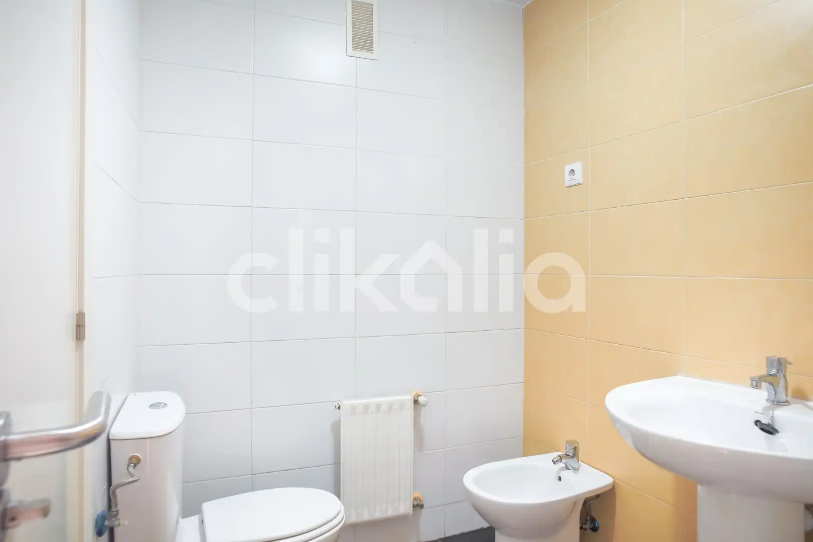 Baño de Piso en venta en Torrejón de Ardoz con Calefacción, Terraza y Trastero