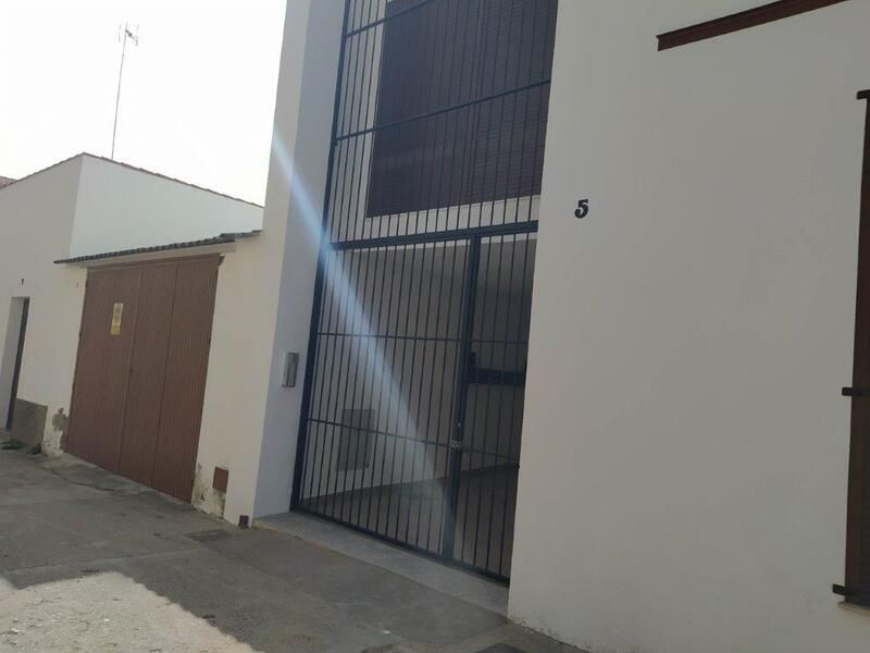 Exterior view of Apartment for sale in Burguillos del Cerro