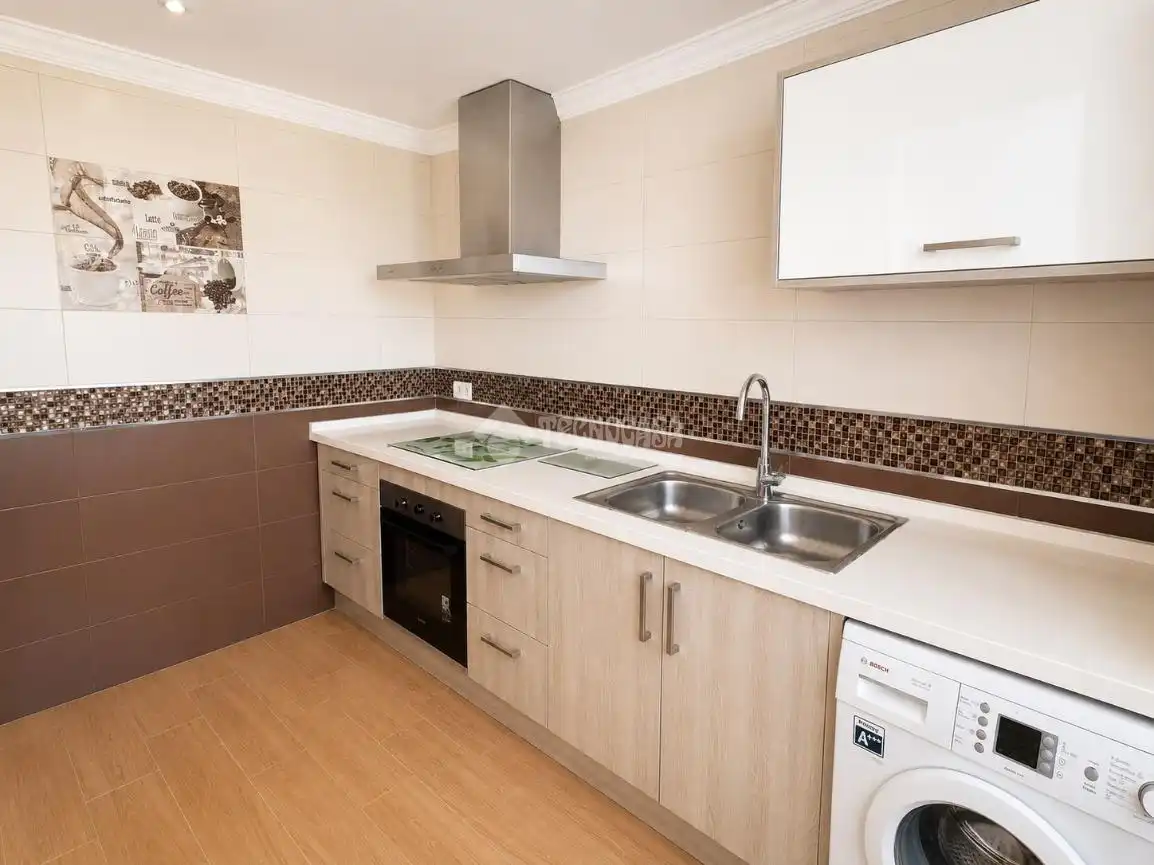 Kitchen of Flat for sale in Marbella