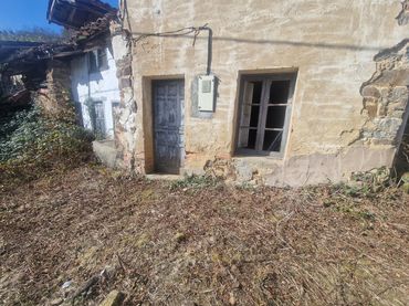Casa amb jardí en venda a Castañar
