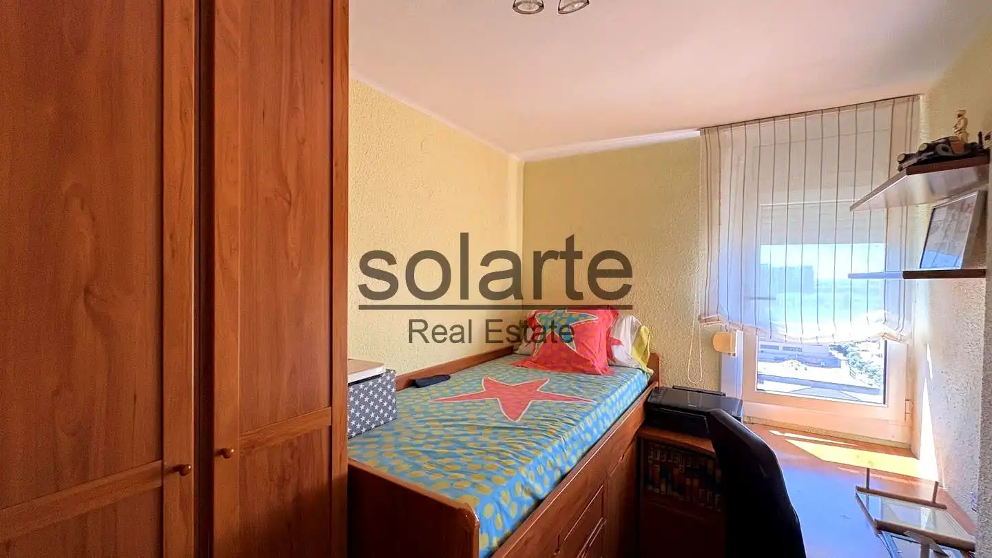 Habitación de Piso en venta en L'Hospitalet de Llobregat con Aire acondicionado y Parquet