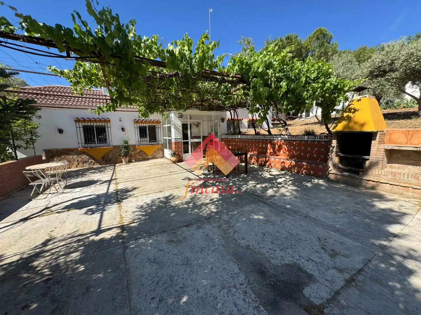 Vista exterior de Casa o xalet en venda en Ronda amb Calefacció, Jardí privat i Traster