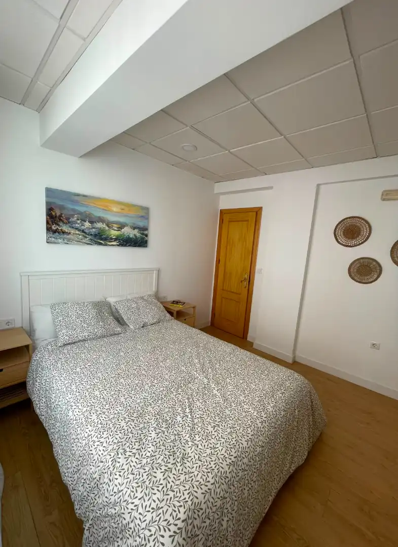 Schlafzimmer von Wohnung zur Miete in Algeciras mit Klimaanlage, Heizung und Terrasse