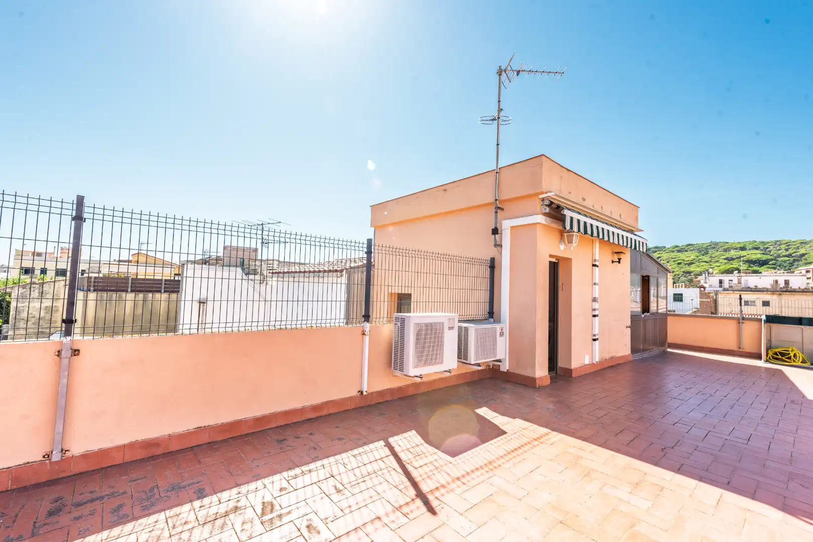 Piso con terraza en venta en Carrer d'Antoni de Capmany 40, imagen 24
