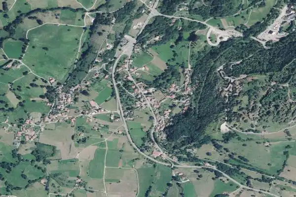 Local en venda en Villaescusa (Cantabria)
