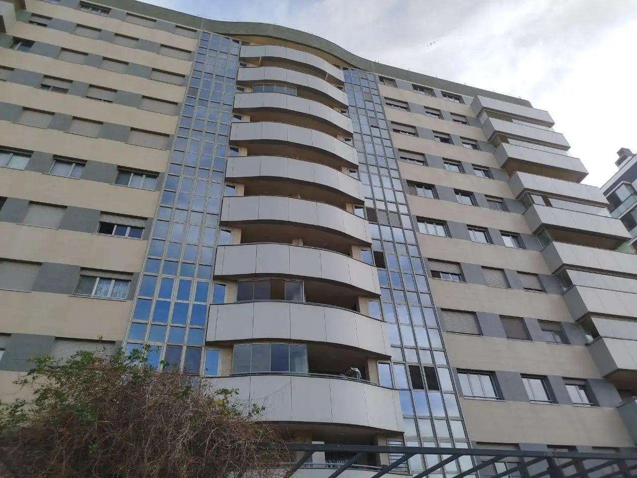 Exterior view of Apartments for sale in Valencia  with Air Conditioner, Storage room and Balcony