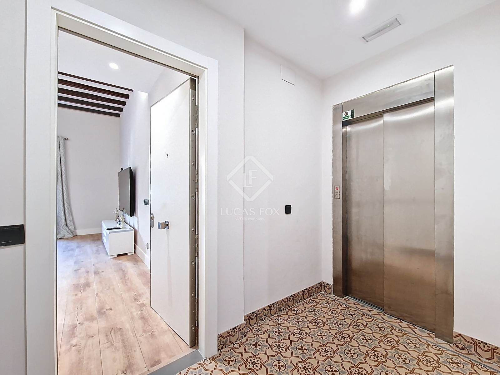 Flat to rent in Vilanova i la Geltrú  with Air Conditioner and Balcony