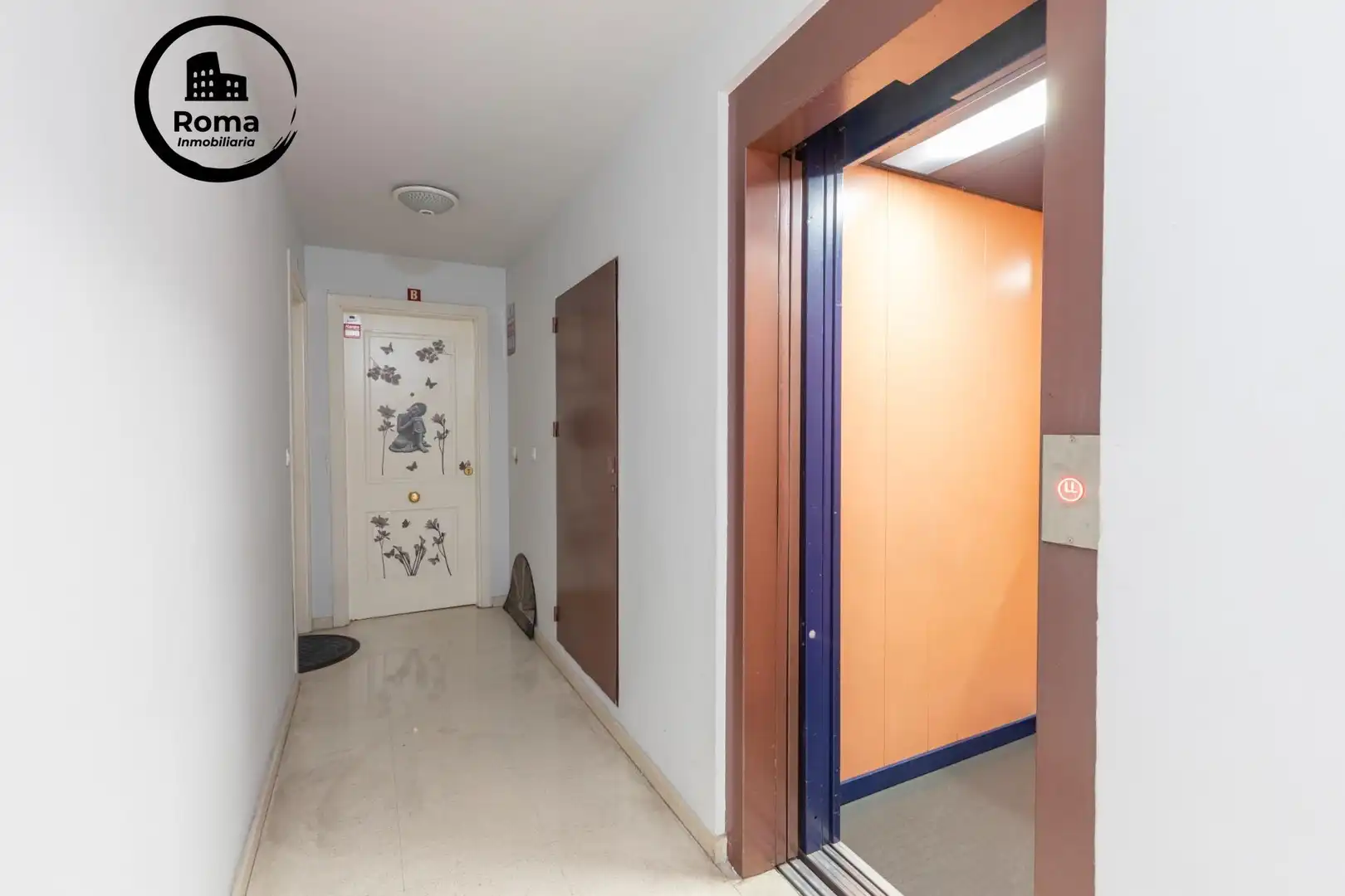 Piso en venta en Granada con Calefacción, Terraza y Amueblado
