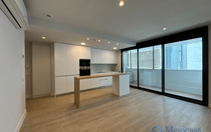 Kitchen of Flat for sale in  Madrid Capital  with Air Conditioner, Terrace and Swimming Pool