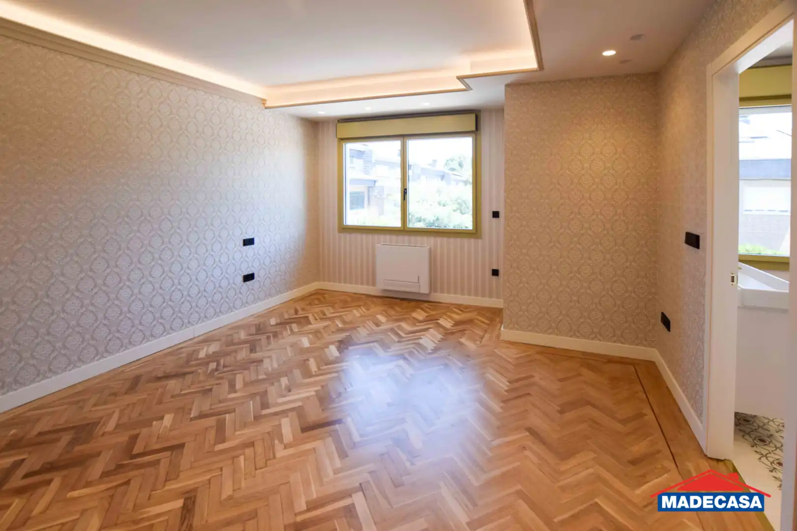Casa adosada en venda en Pozuelo de Alarcón amb Aire condicionat, Calefacció i Jardí privat