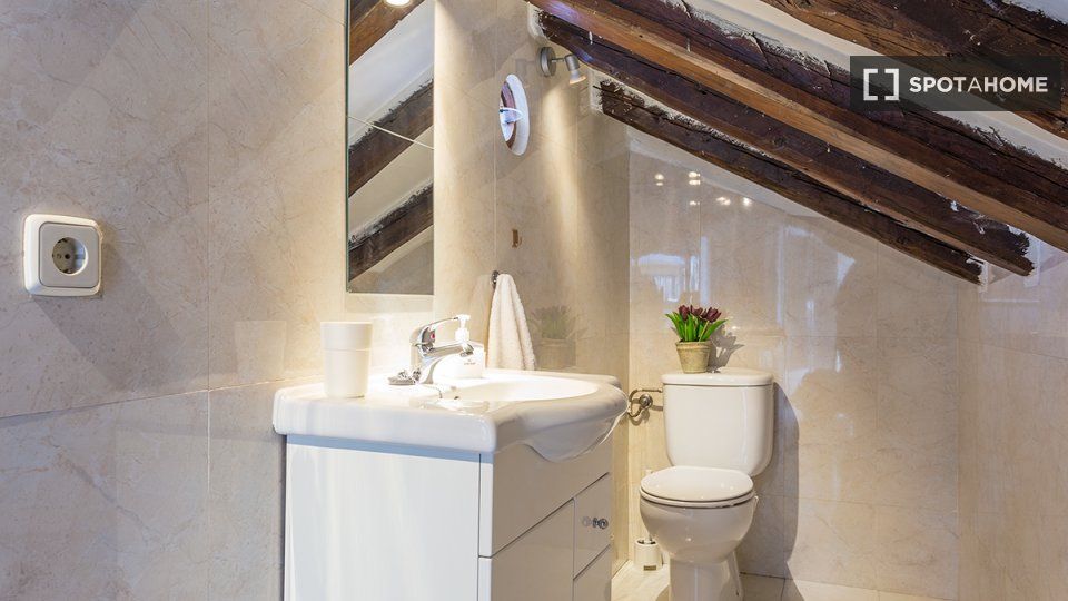 Piso de alquiler en Sol