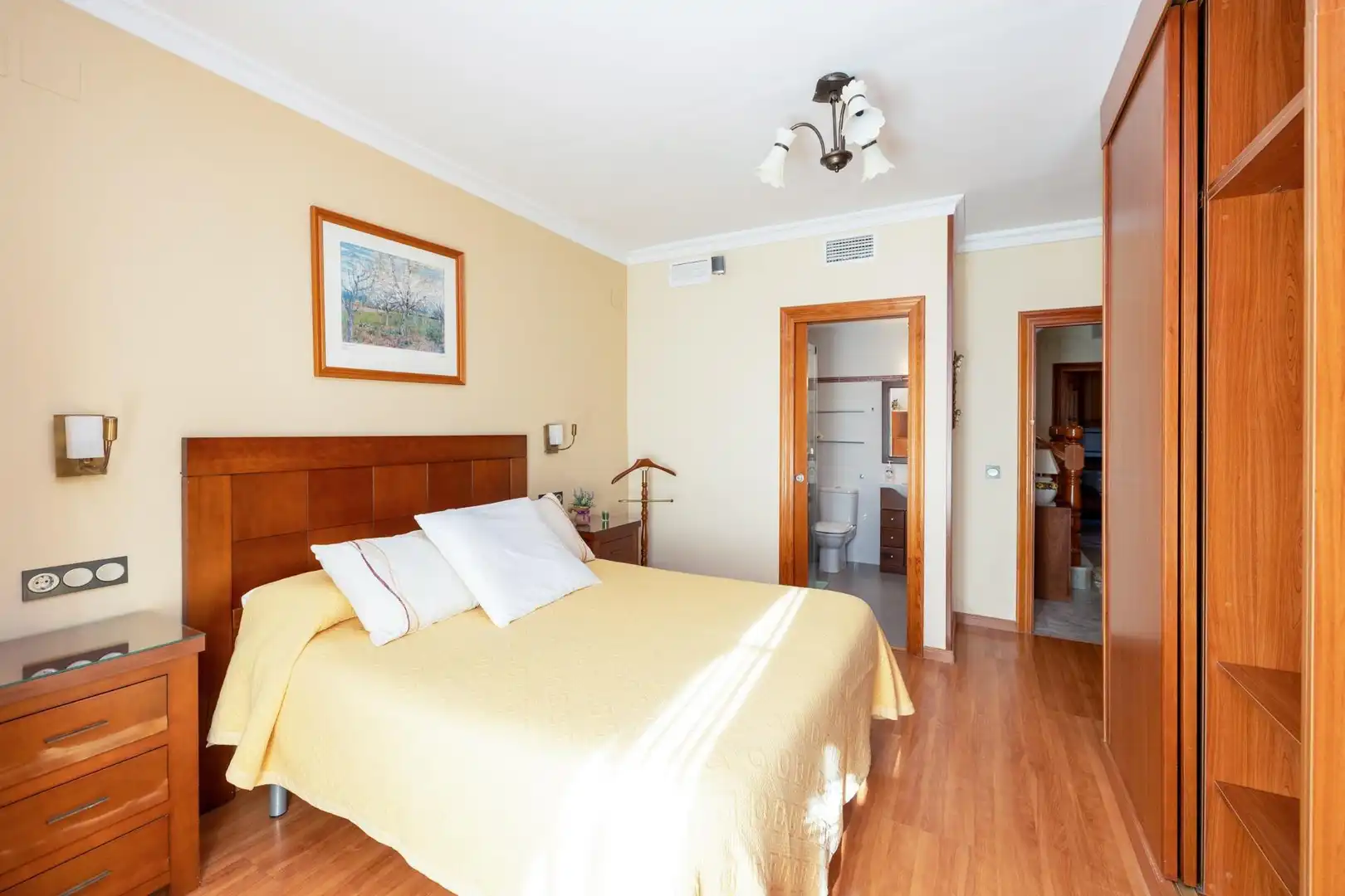 Casa o xalet en venda a BRUSELAS, 16, Barrio de Zaidín