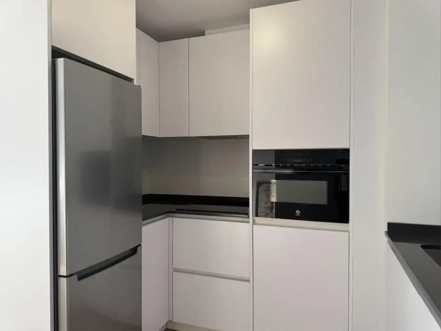 Cuina de Pis de lloguer en Málaga Capital amb Aire condicionat i Balcó