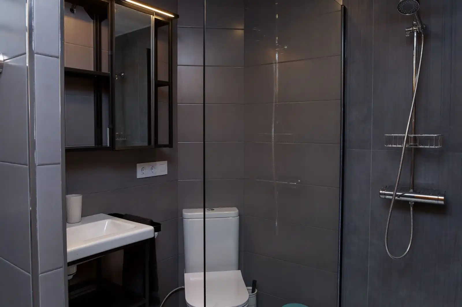 Baño de Piso en venta en Tarifa con Aire acondicionado, Amueblado y Horno