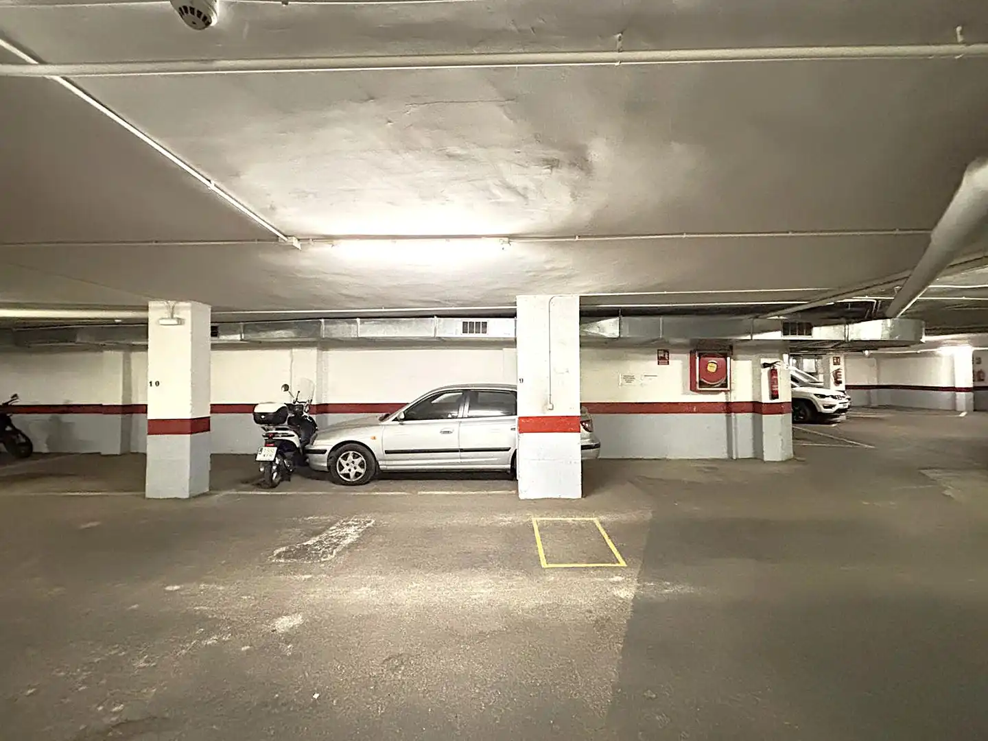 Parking de Piso en venta en Barcelona con Aire acondicionado, Calefacción y Parquet