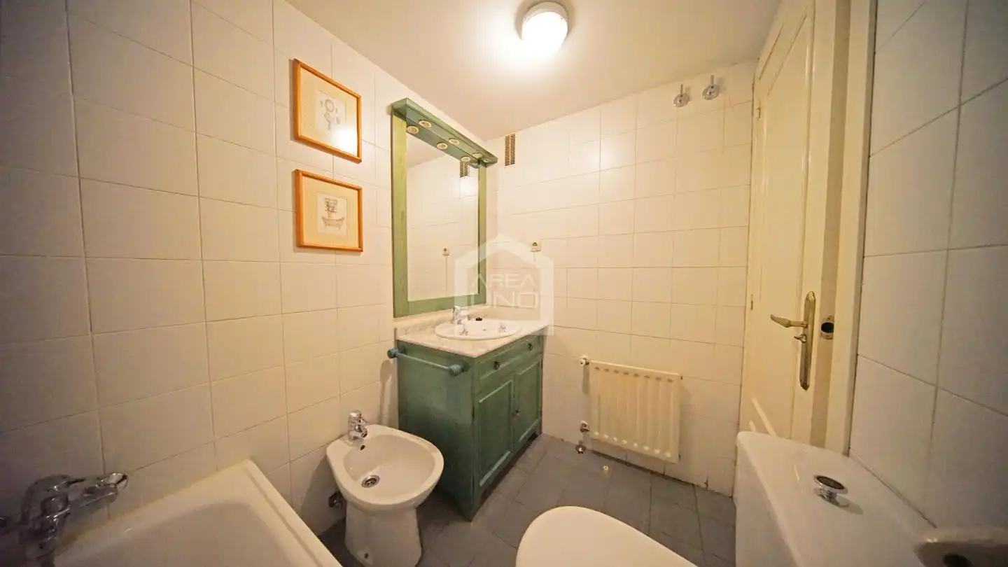 Baño de Piso en venta en Madrid con Calefacción