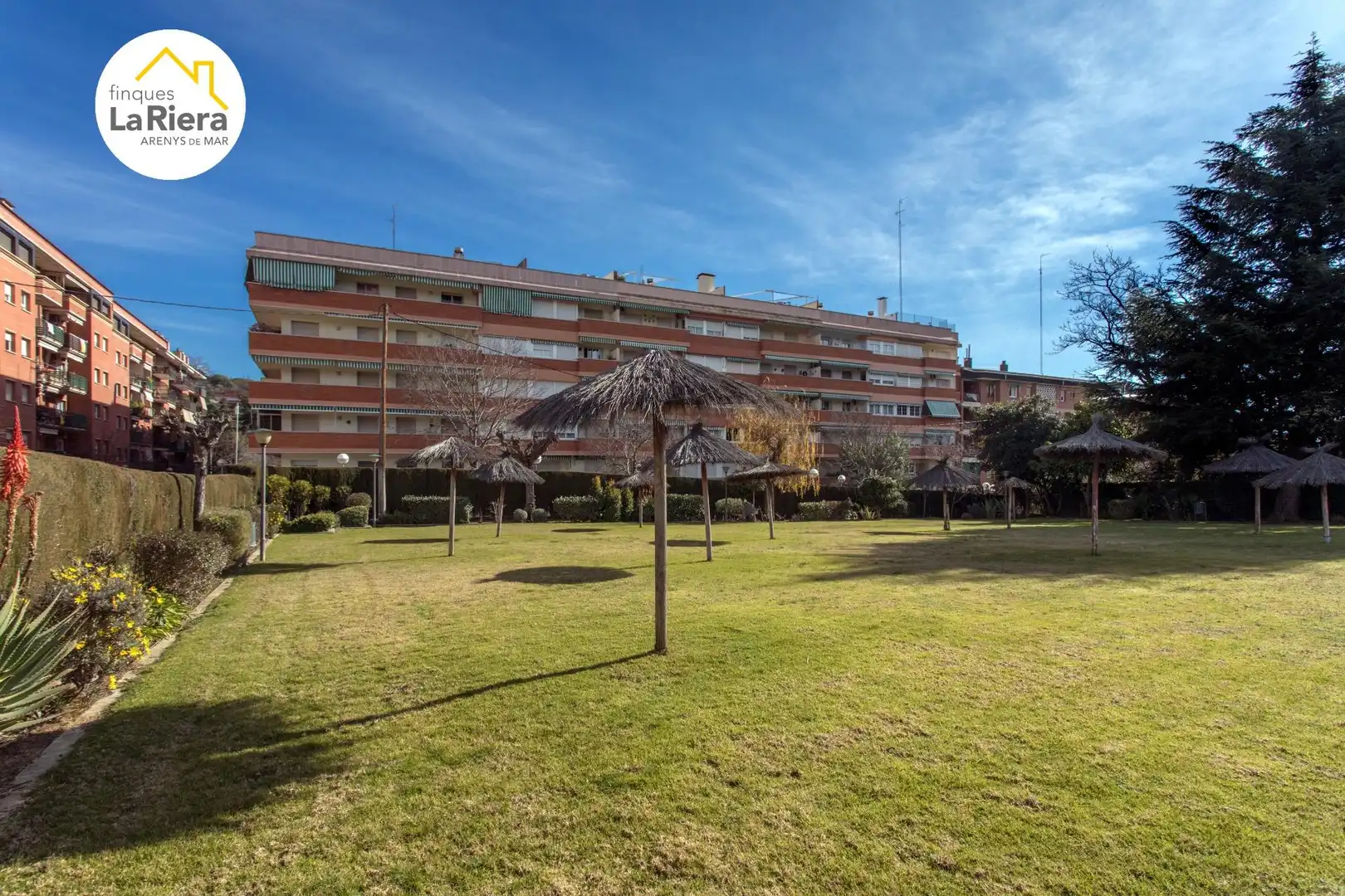 Exterior view of Flat for sale in Arenys de Mar  with Balcony