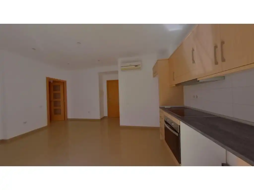 Piso con ascensor en venta en Avenida Estanislau Figueres, imagen 6