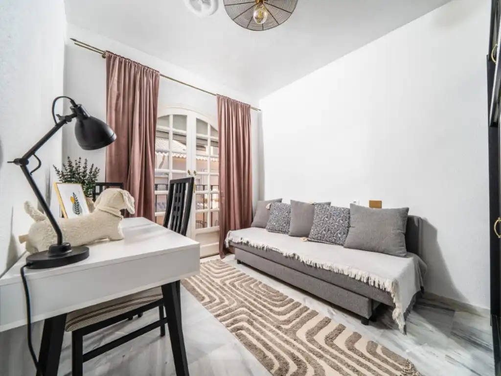 Apartment with pool for sale in Avenida Alfredo Nobel 18, imagen 5