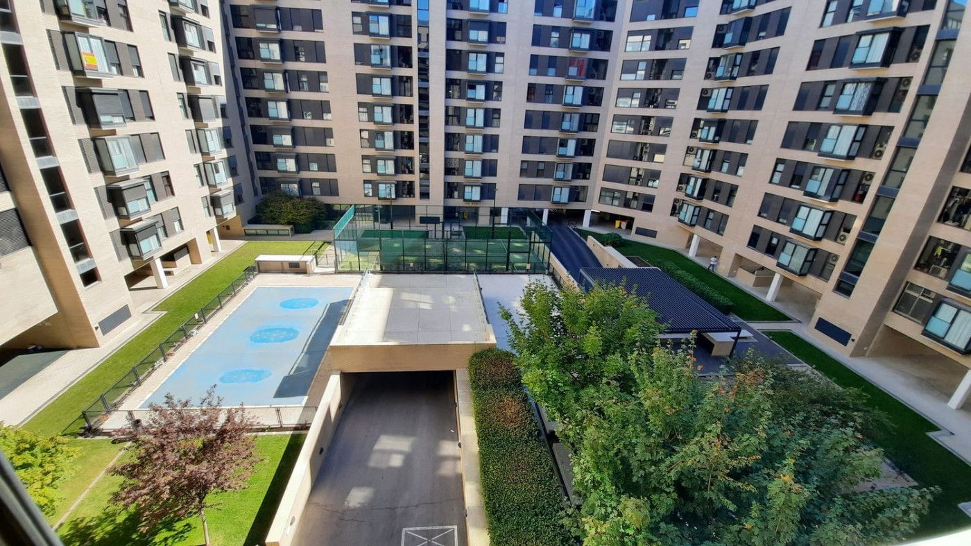 Swimming pool of Flat for sale in  Madrid Capital  with Private garden, Storage room and Community pool