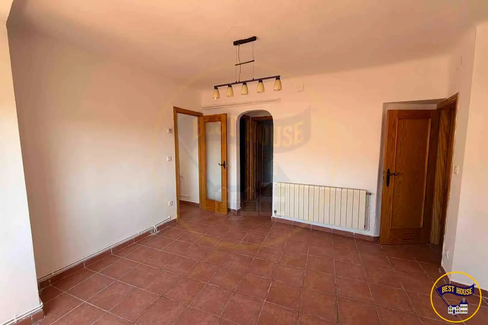 Dormitori de Casa o xalet en venda en Cuenca amb Calefacció