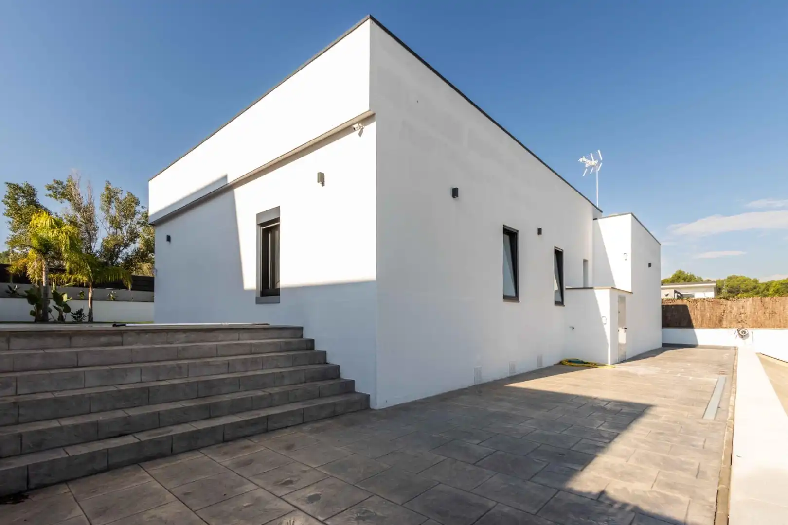 Exterior view of Houses for sale in Sant Quirze del Vallès  with Air Conditioner, Heating and Private garden