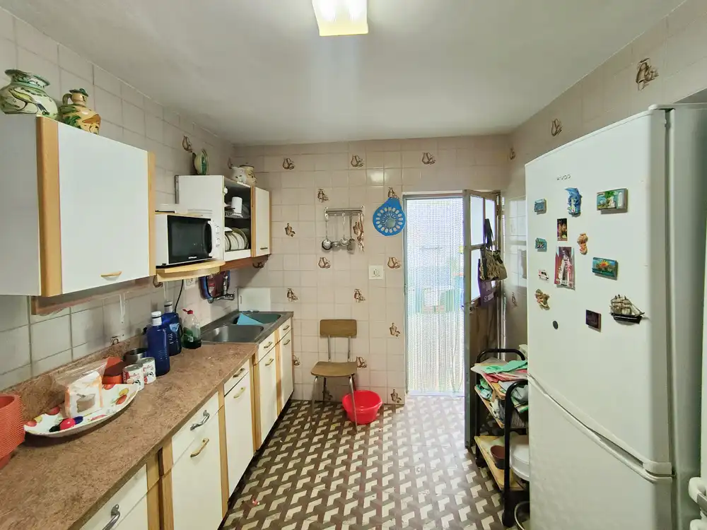 Cuina de Casa o xalet en venda en Azután amb Calefacció i Traster
