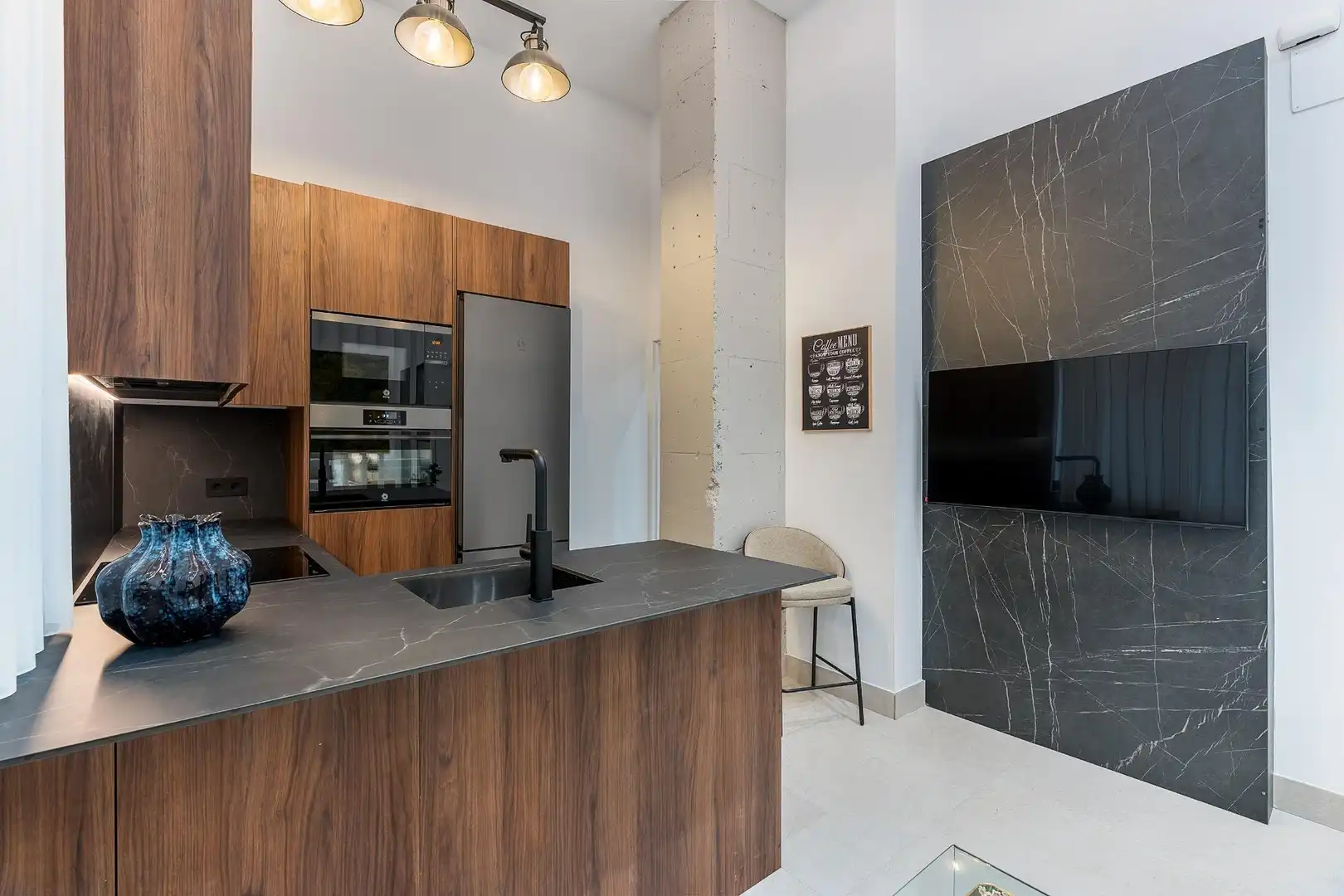 Kitchen of Ground floor for sale in Granada  with Air Conditioner, Private garden and Furnished