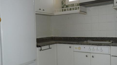 Foto 4 de Apartamento en venta en Calle la Paz, Santoña, Cantabria