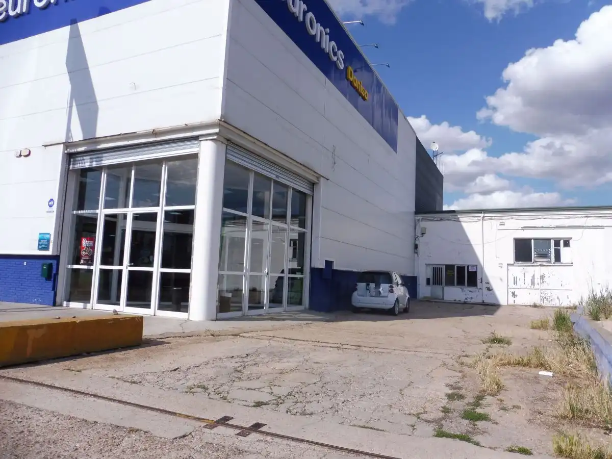 Nave industrielle à vendre à Sector 8 - Nueva Balastera