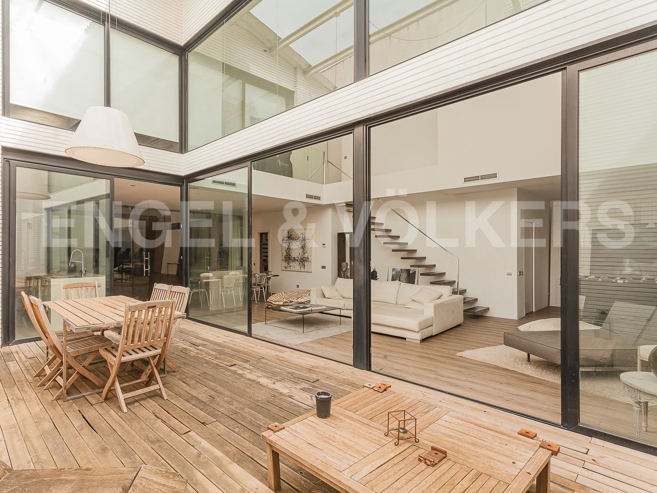 Terrassa de Loft en venda en  Barcelona Capital amb Aire condicionat, Calefacció i Jardí privat