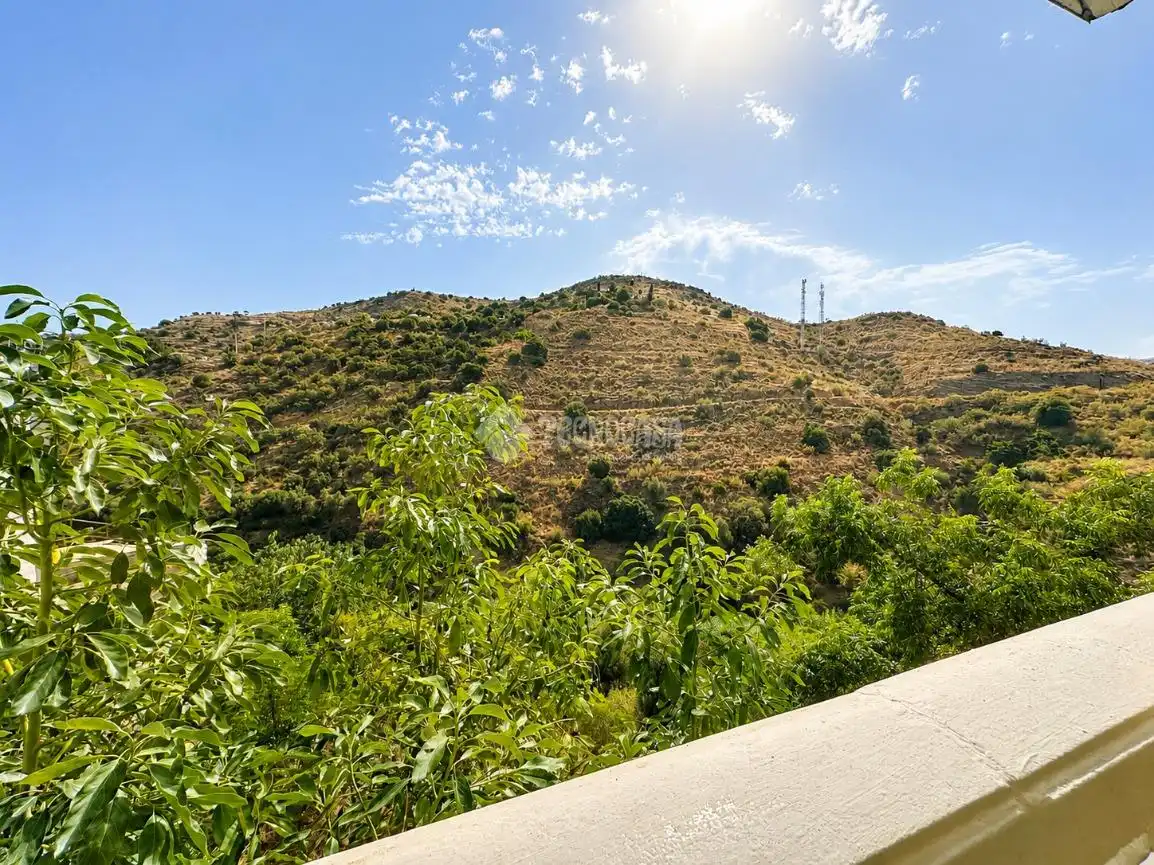Maisonette zum Verkauf in Torrox mit Klimaanlage, Terrasse und Balkon