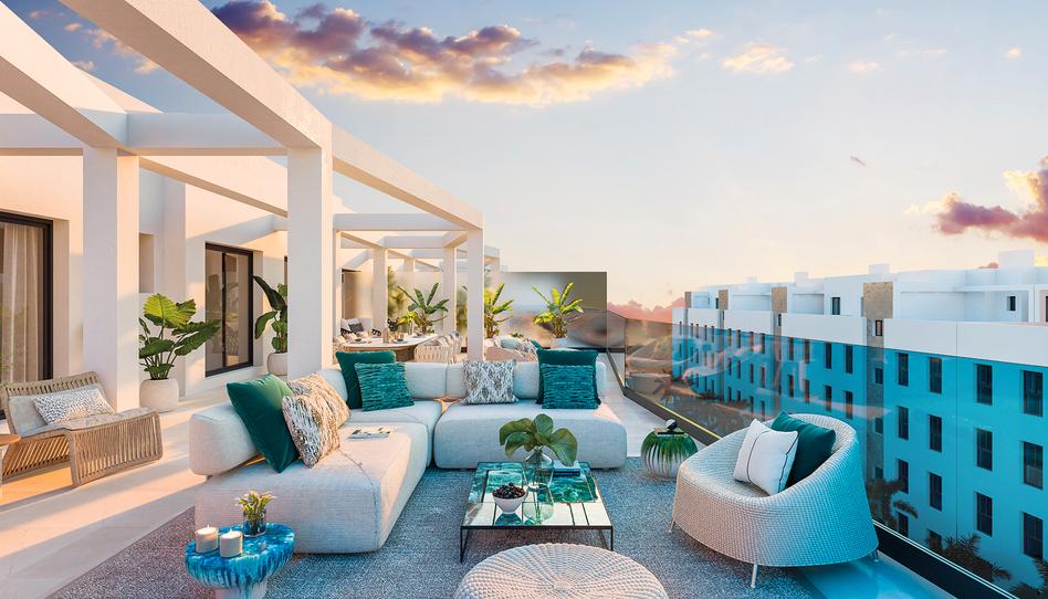 Photo 1 of Flat for sale in Calle Benalmádena, 56, Las Flores, Málaga