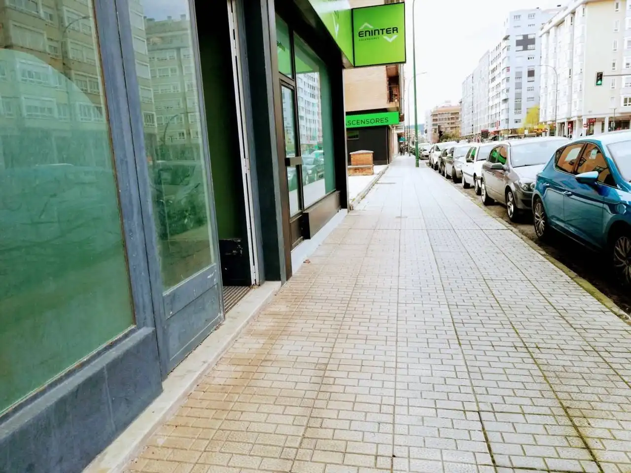 Vista exterior de Local de alquiler en Burgos