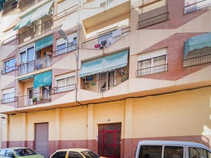 Vista exterior de Apartament en venda en Alicante / Alacant amb Balcó