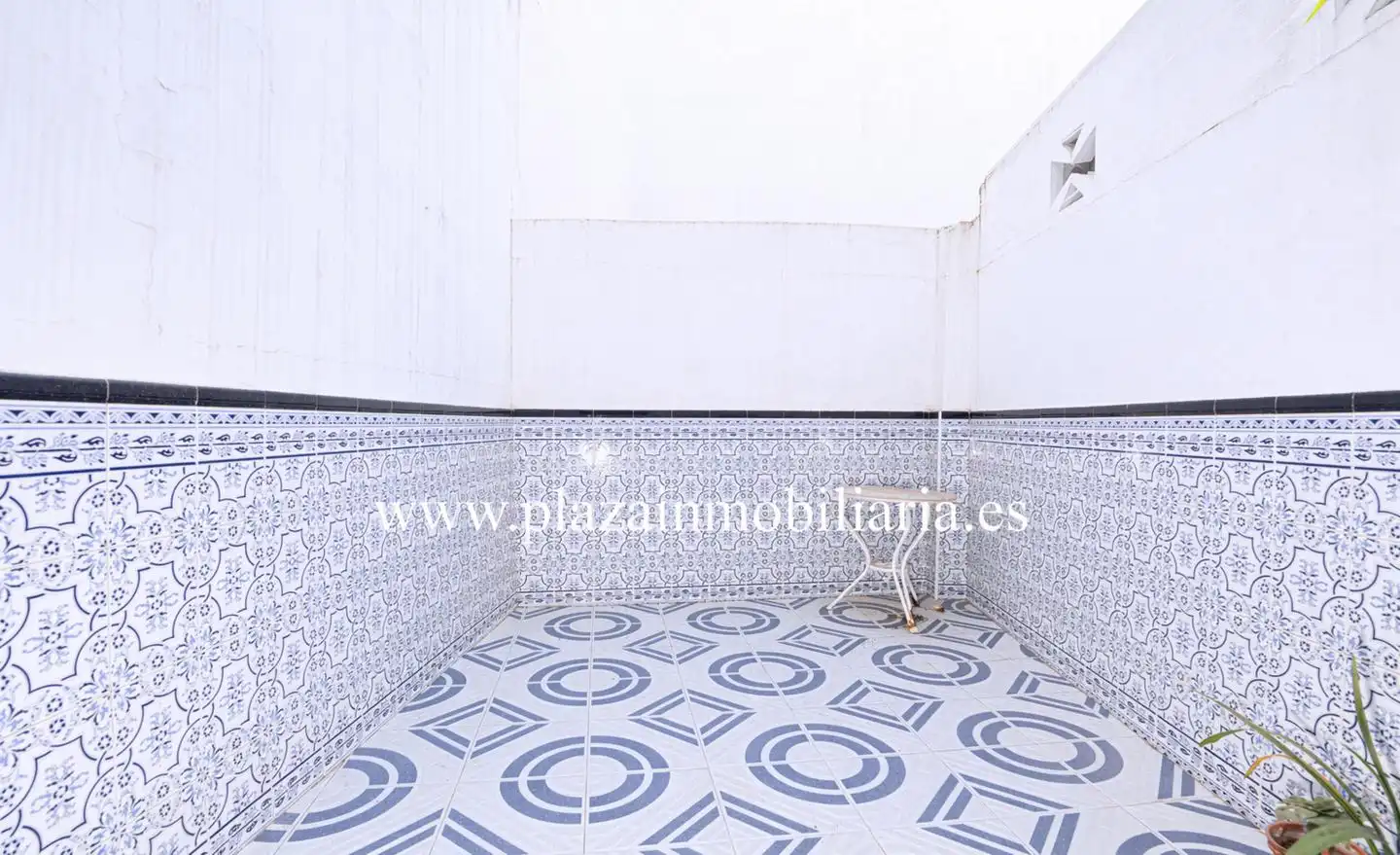 Planta baja en venta en Lucena con Terraza y Trastero