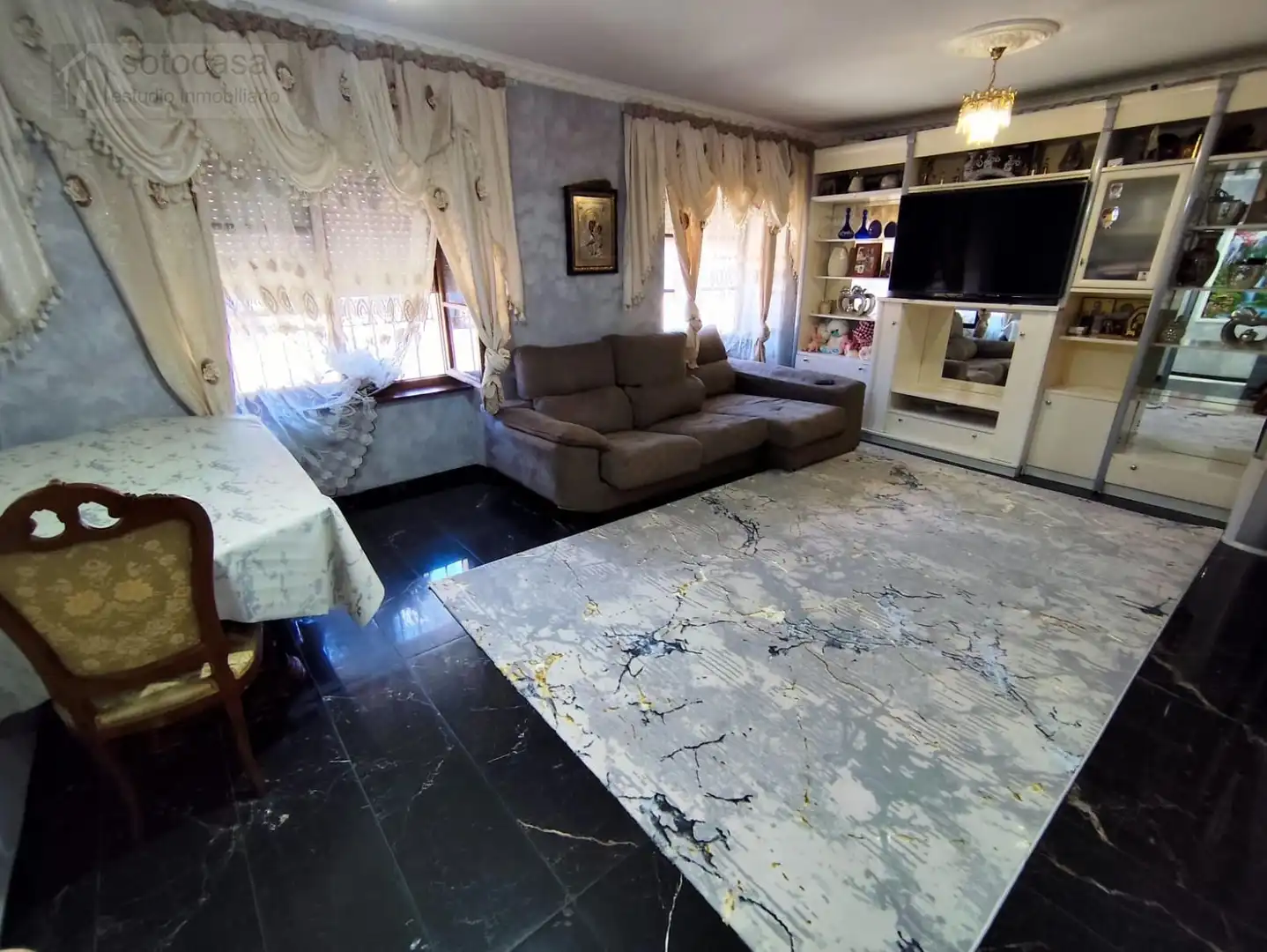 Sala d'estar de Casa o xalet en venda en Rueda, Valladolid