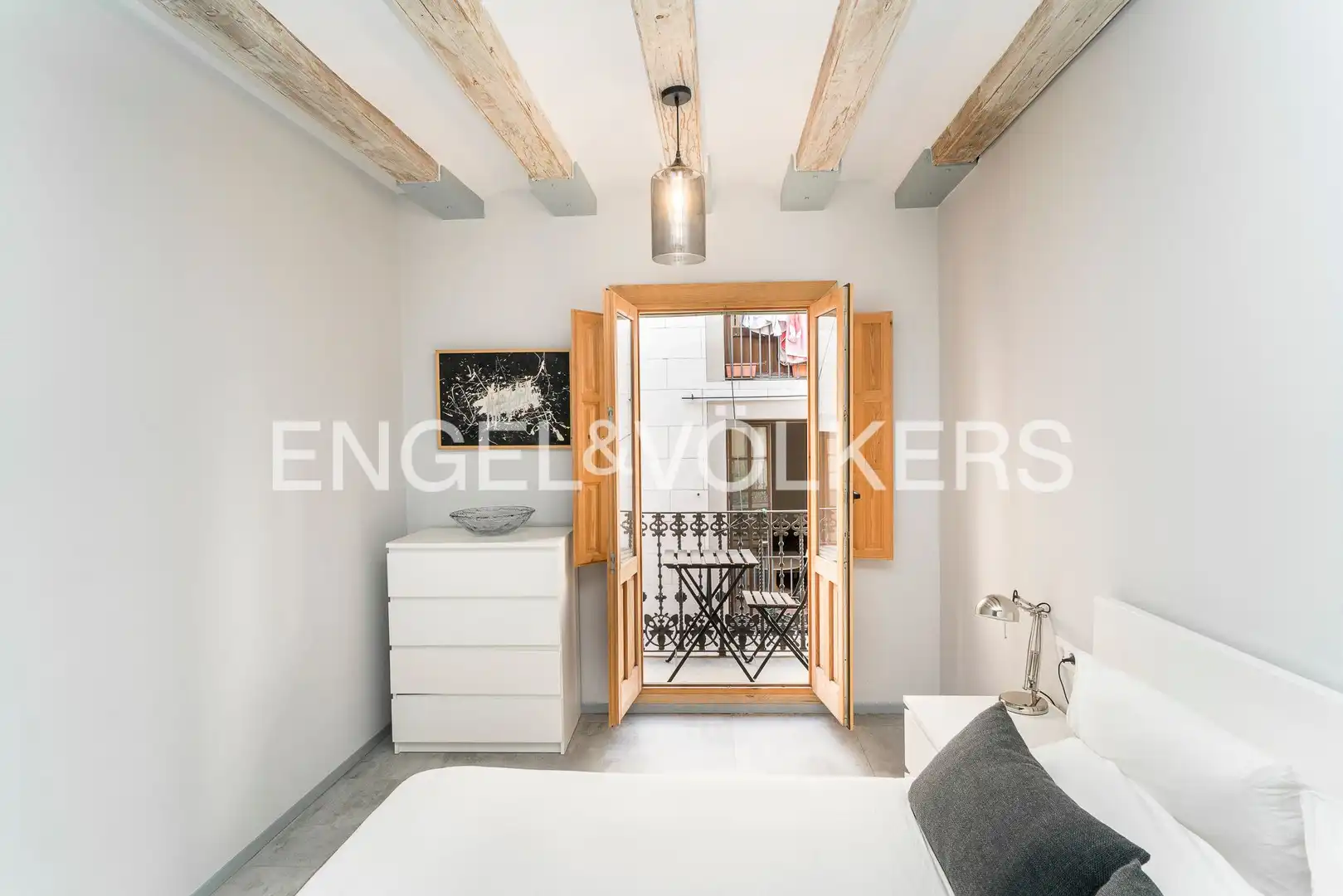 Bedroom of Flat for rent in Barcelona  with Air Conditioner, Heating and Storage room