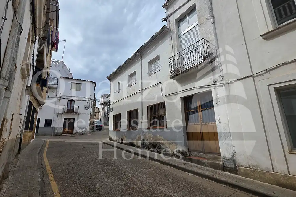 Exterior view of Country homes for sale in Cilleros  with Furnished and Balcony