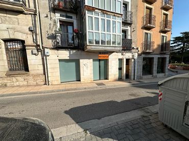 Local comercial de lloguer a Calle San Francisco
