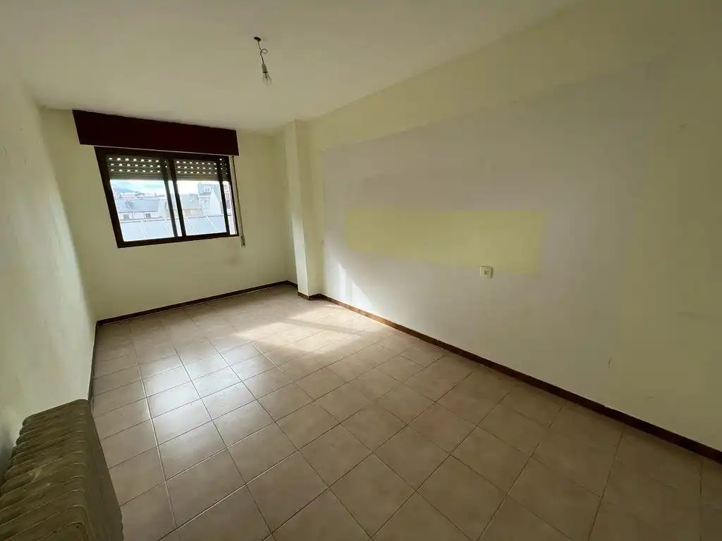 Piso en venta en Bembibre con Calefacción