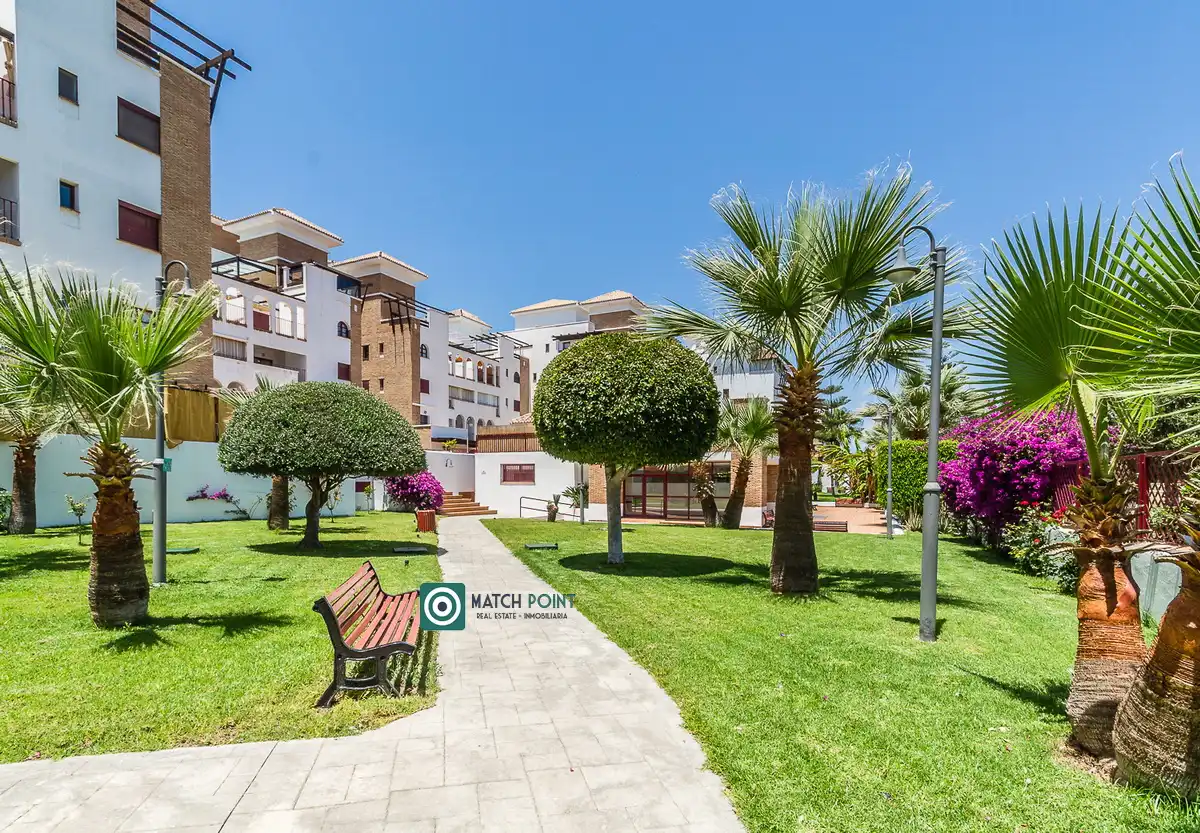 Apartamento de alquiler en Paseo de la Playa, Playa de Granada