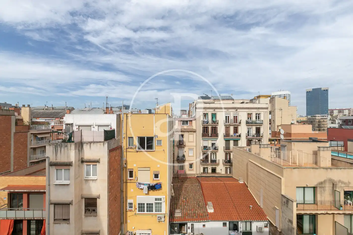 Vista exterior de Àtic en venda en Barcelona amb Aire condicionat i Calefacció