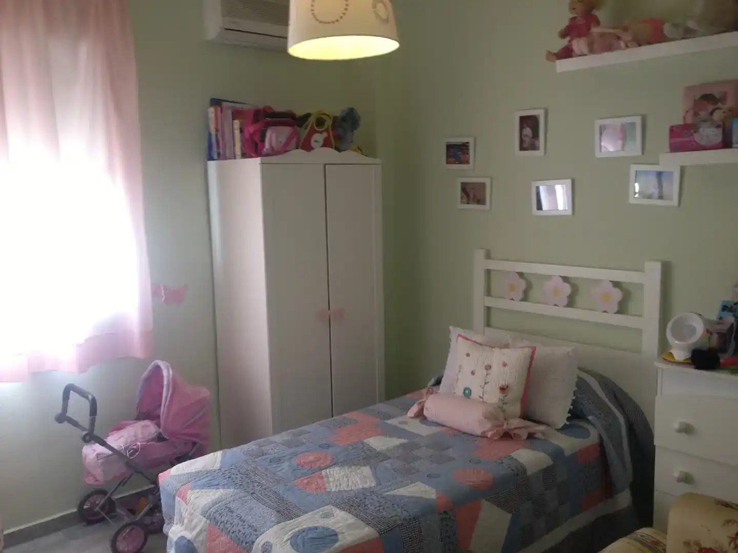 Bedroom of Detached homes for rent in Castilleja de la Cuesta, Sevilla
