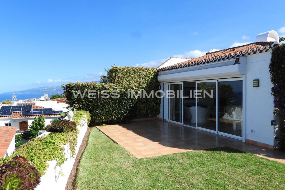 Vista exterior de Casa o xalet en venda en Los Realejos amb Terrassa