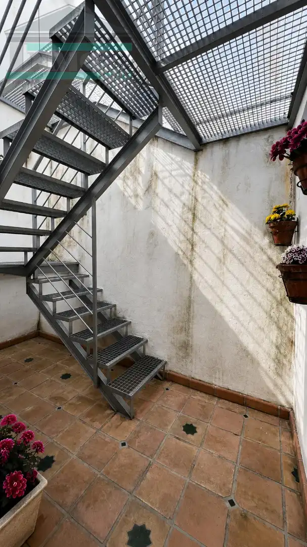 Estudio de alquiler en Granada con Aire acondicionado, Parquet y Amueblado
