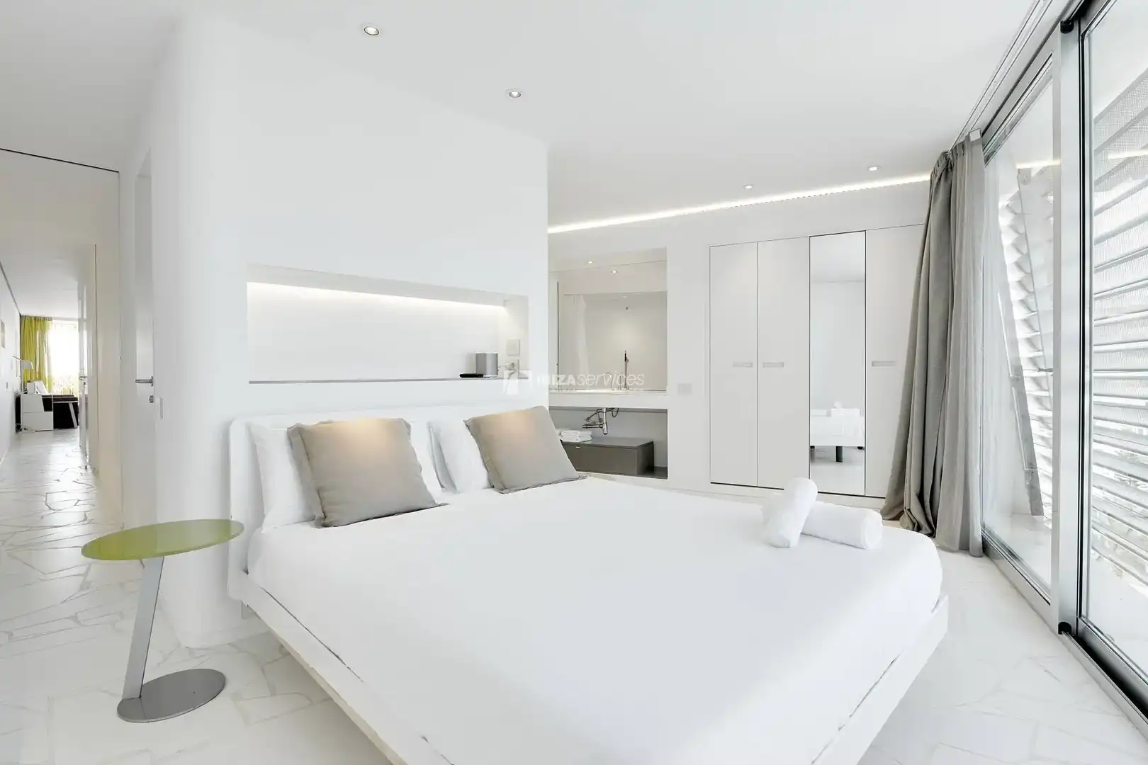 Appartamento con piscina in affitto a Marina Botafoc - Platja de Talamanca, imagen 3